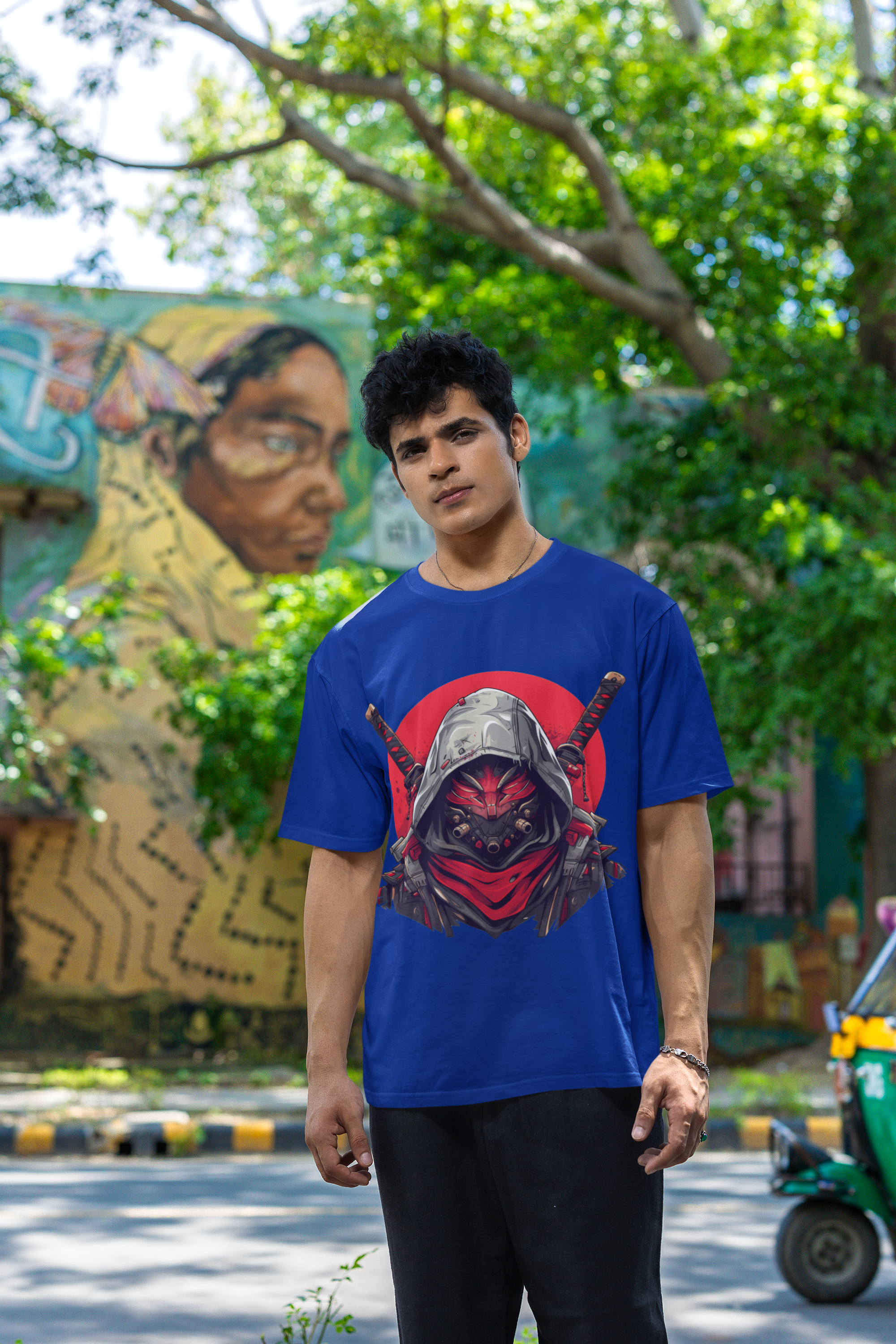 ⚔️ SHADOW RONIN – Oversized Samurai Graphic T-Shirt - ThreadStyle