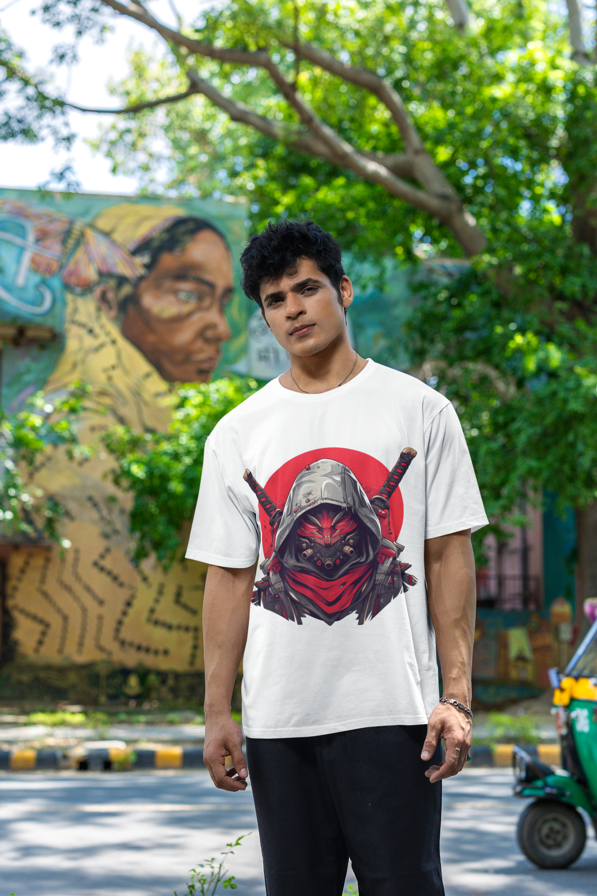 ⚔️ SHADOW RONIN – Oversized Samurai Graphic T-Shirt - ThreadStyle