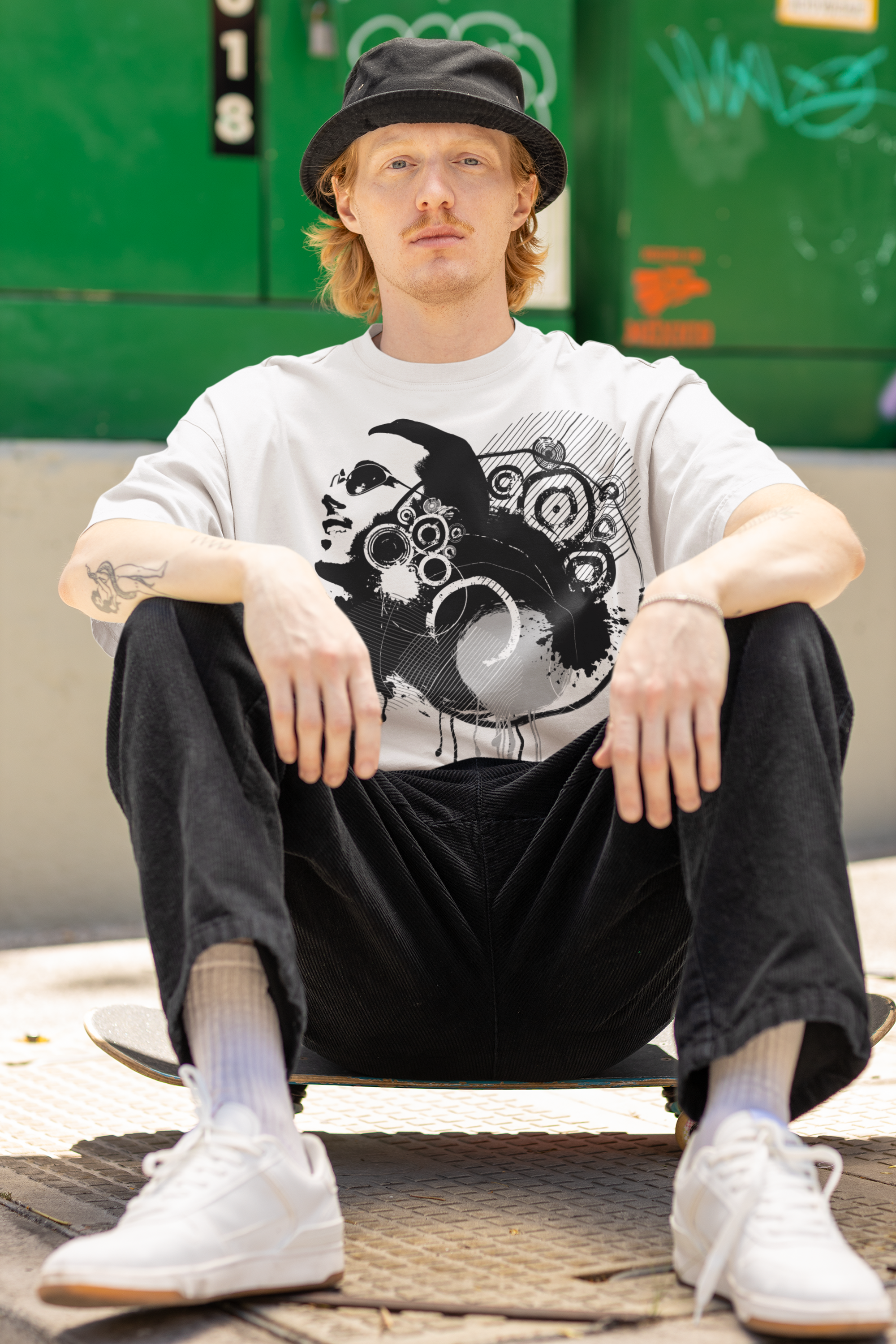 LOS ANGELES SHADOW ANGEL – Graphic T-Shirt - ThreadStyle